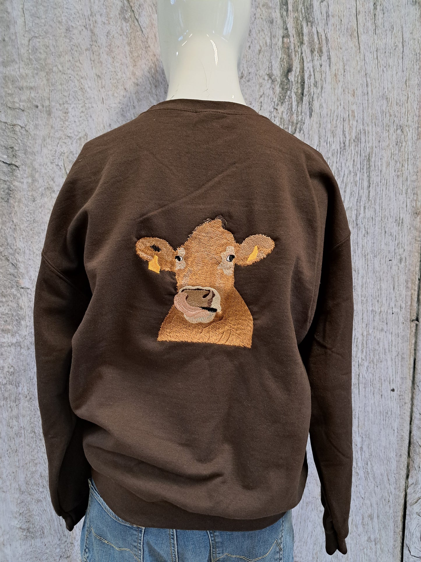 Pull chocolat tête de limousine L (XL femme)