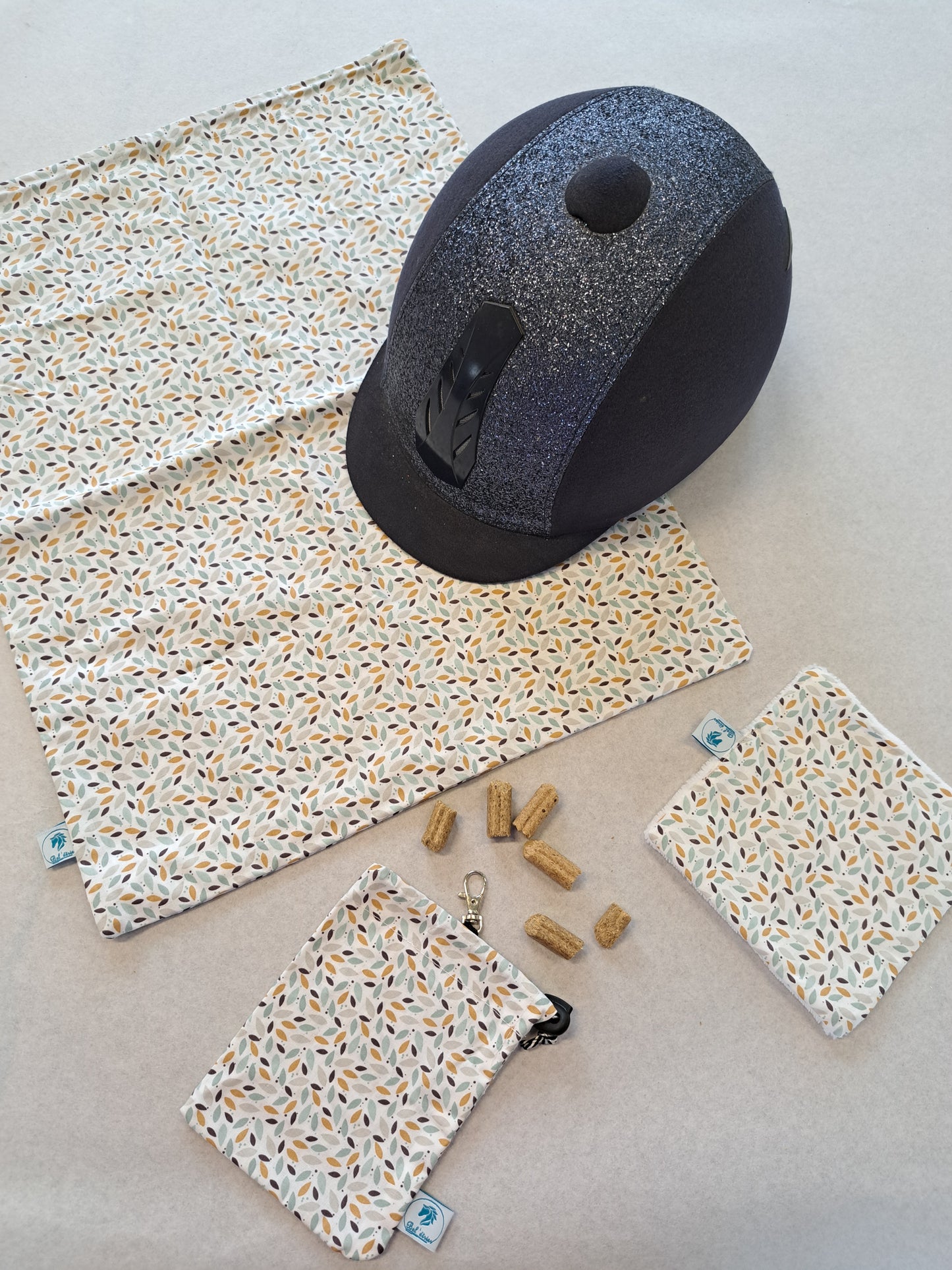 Box housse de bombe, maxi lingette et pochette à friandises