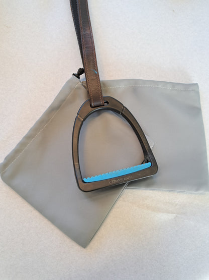 Pochettes / housses d'étriers uni