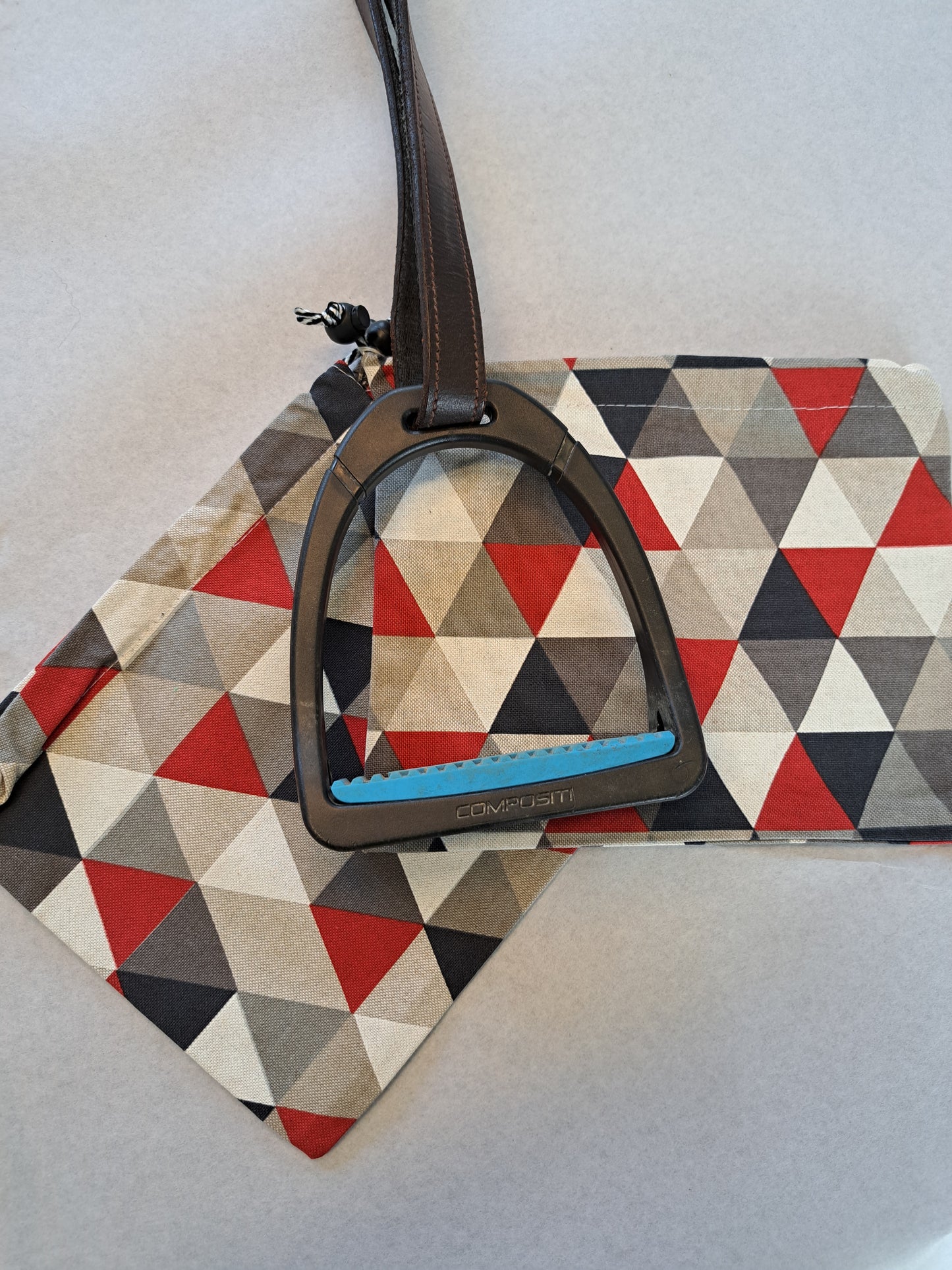 Pochettes / housses d'étriers à motifs