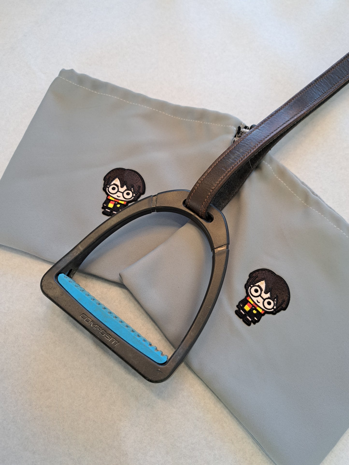 Pochettes / housses d'étriers Harry potter