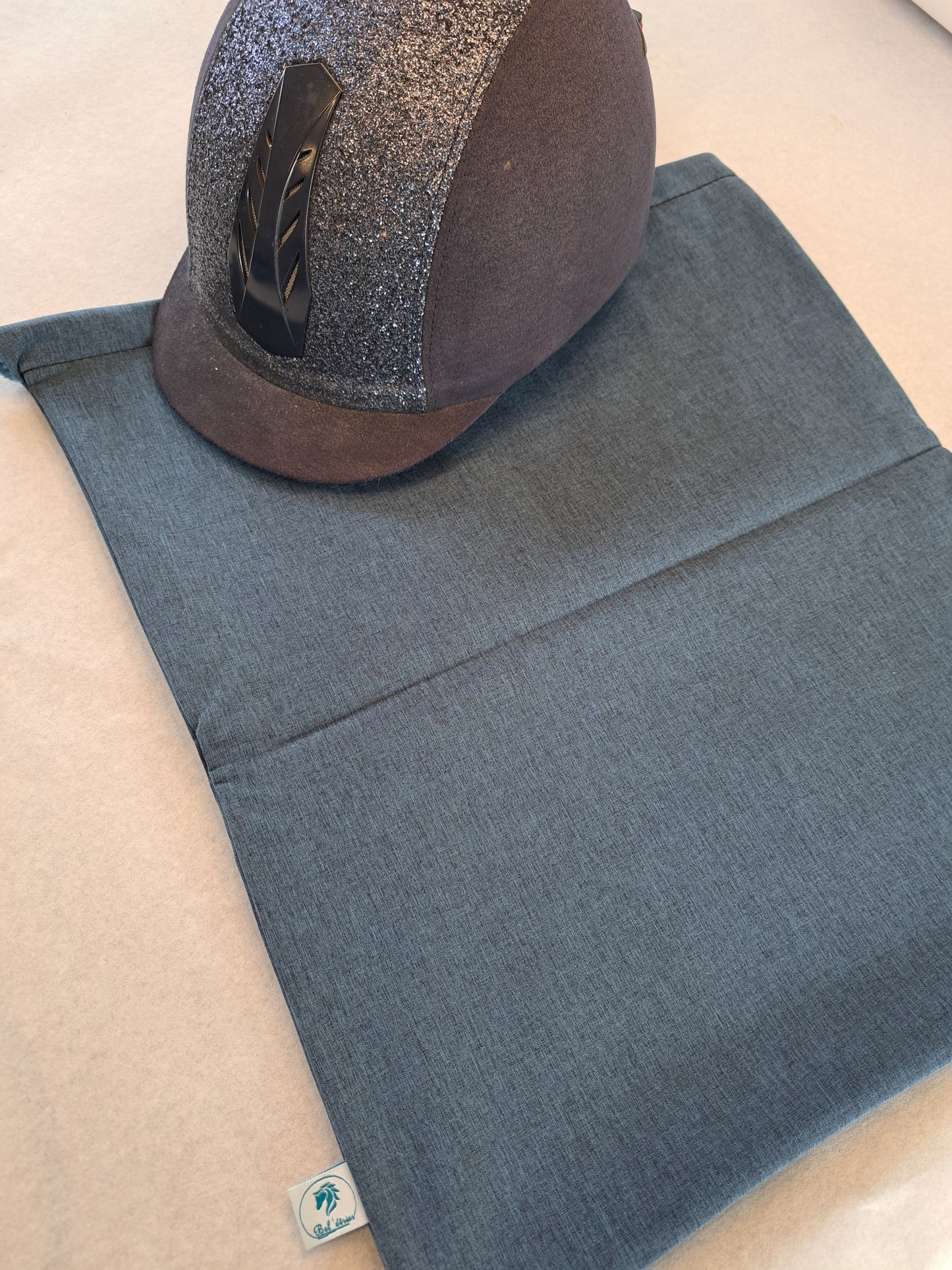 Housse de bombe imperméable et polaire