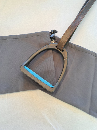 Pochettes / housses d'étriers uni