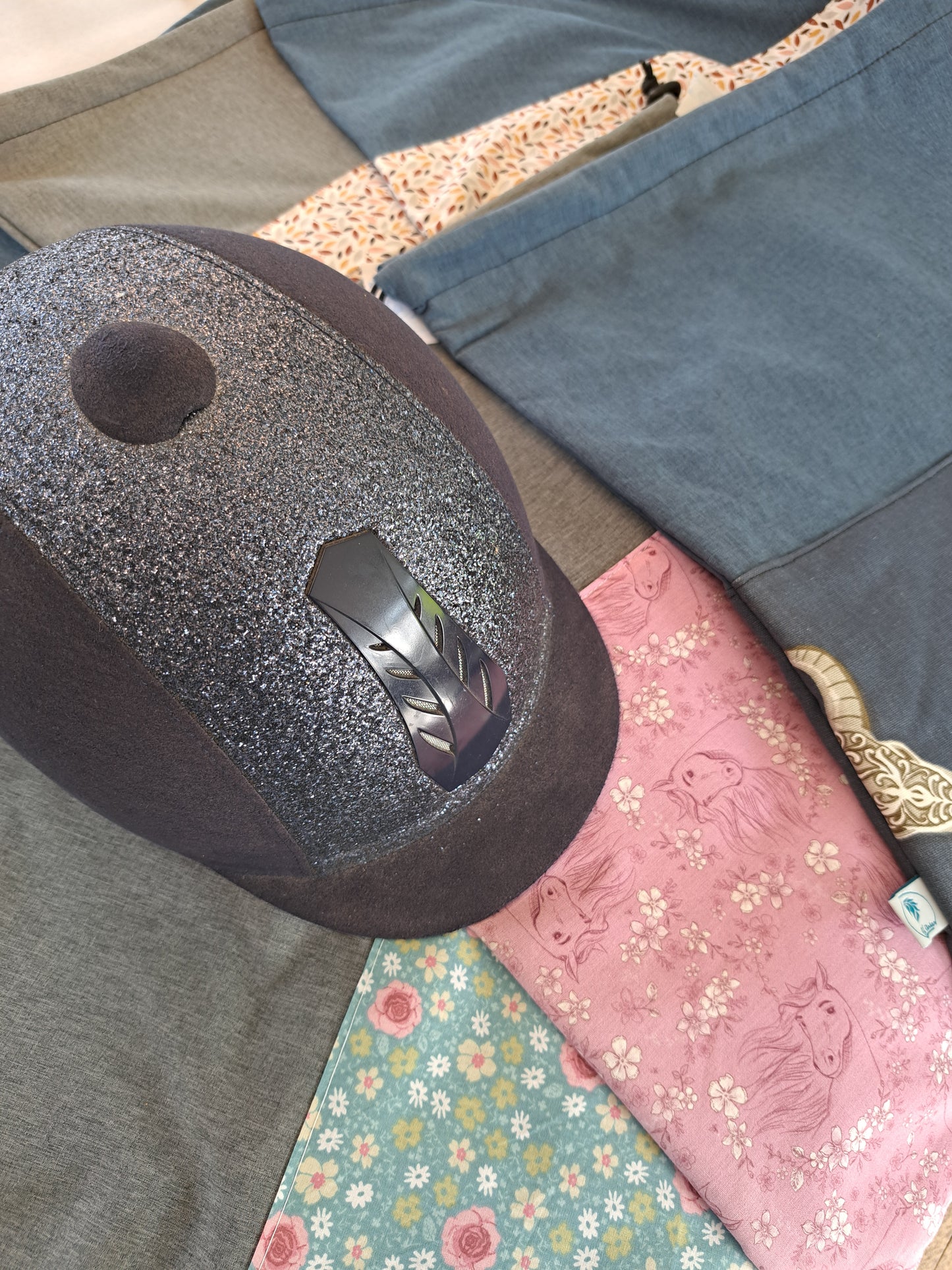 Housse de bombe imperméable et polaire