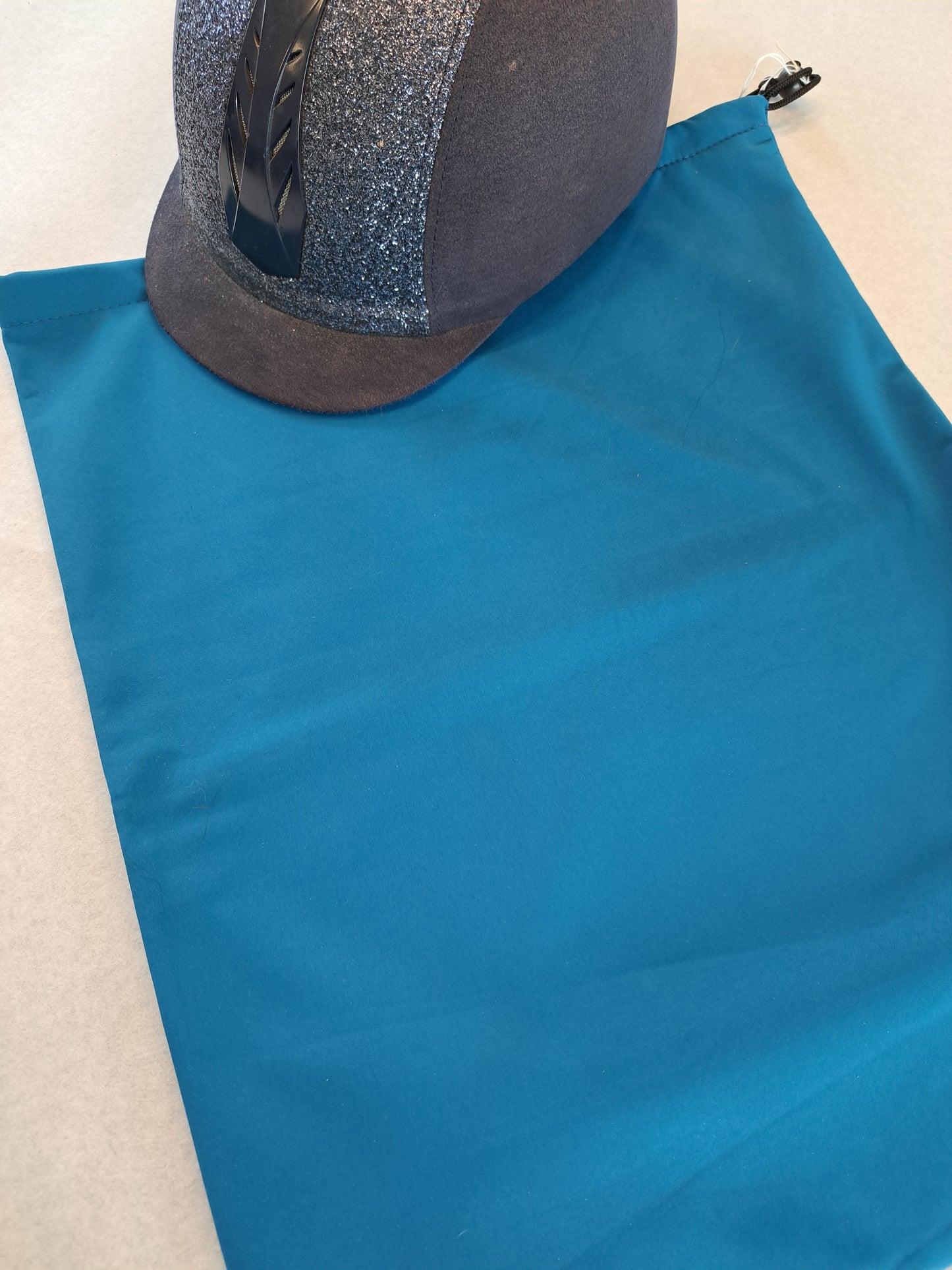 Housse de bombe imperméable et polaire