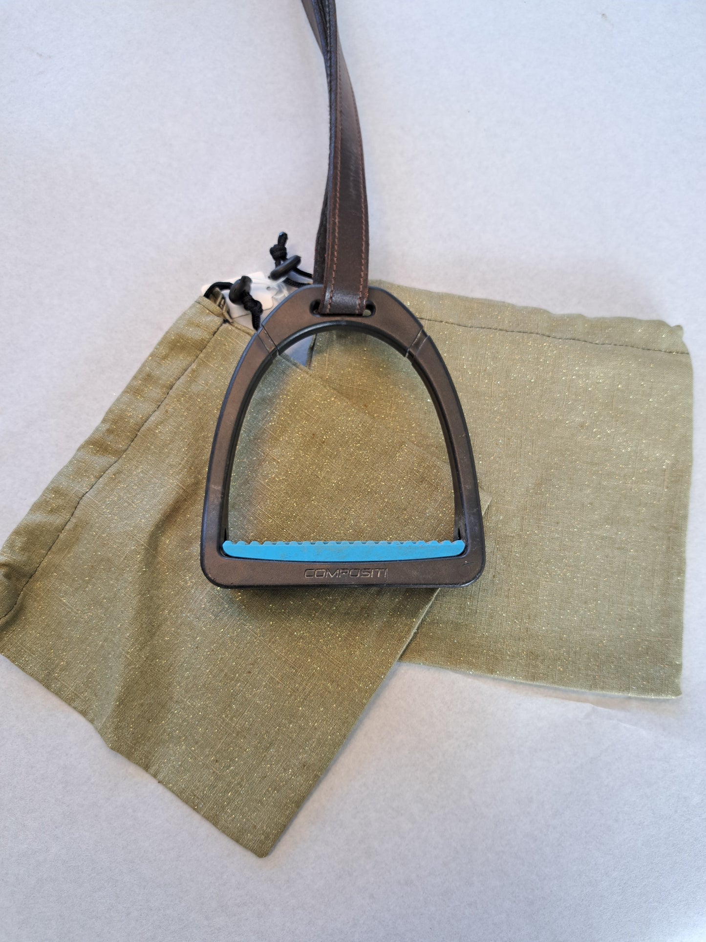 Pochettes / housses d'étriers à motifs