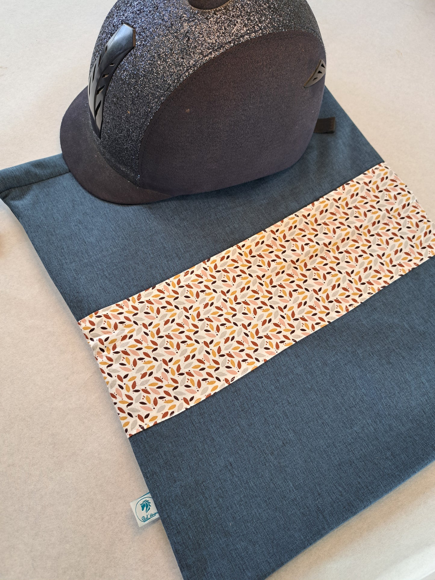 Housse de bombe imperméable et polaire